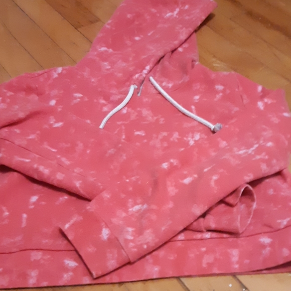 Pink tye dye crop shirt - Picture 2 of 3